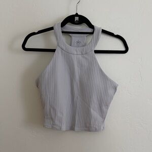 ALO Yoga Women's Light Gray Ribbed Crop Top